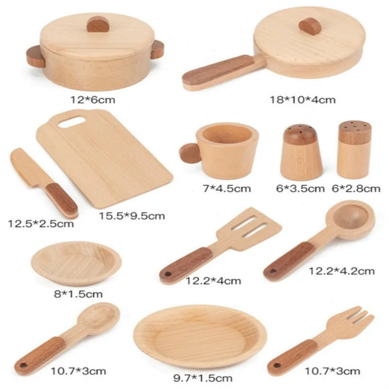 Wooden kitchen toy with a tree‑trunk look for role-play and educational fun