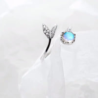 Adjustable Dolphin Tail Ring with Blue Zirconia - Nerina-State of Style
