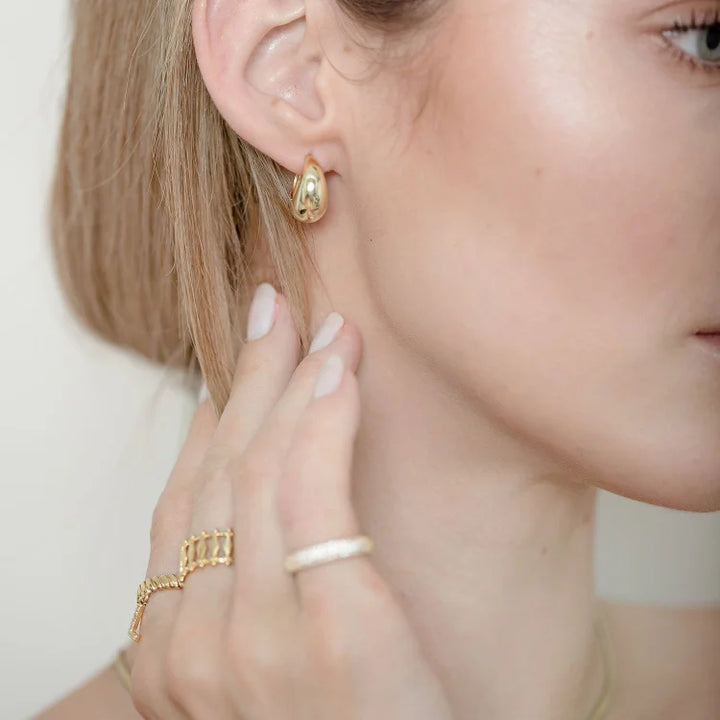 Aveline Classic Gold Drop Earrings-State of Style