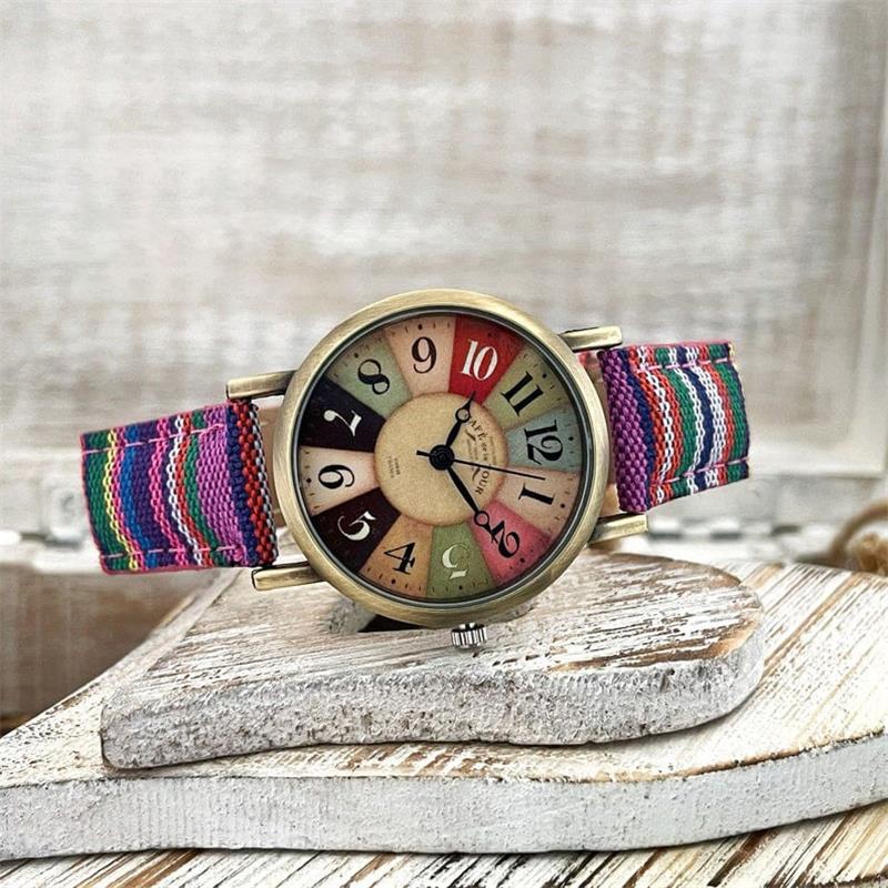 Watch with multicoloured rainbow pattern & braided strap – Elyvra