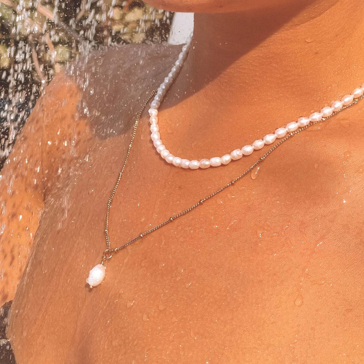 Baroque Pearl Pendant Necklace - Anisa-Gold-State of Style