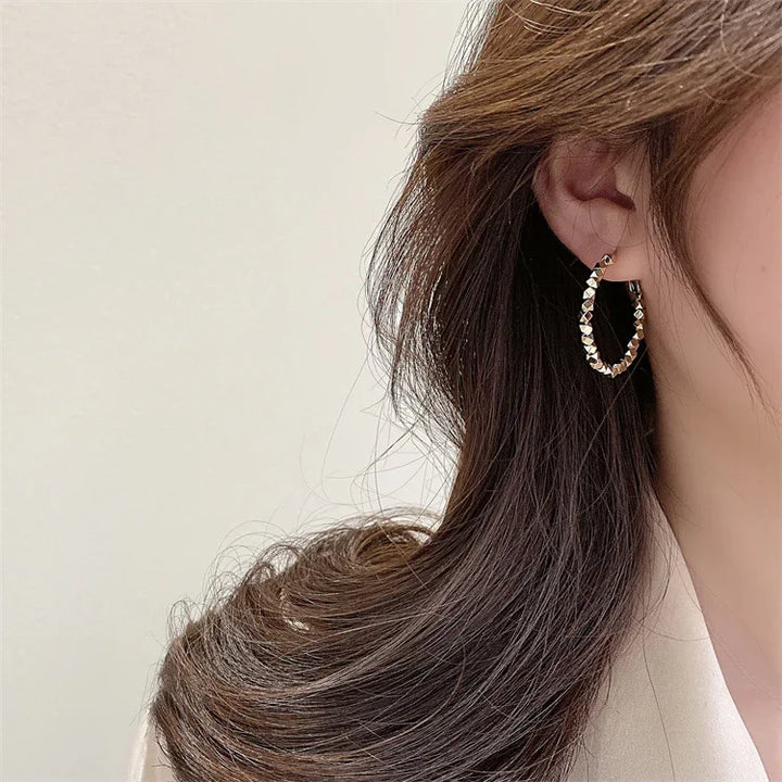 Basic Hoop Earrings – Nina-Gold-State of Style