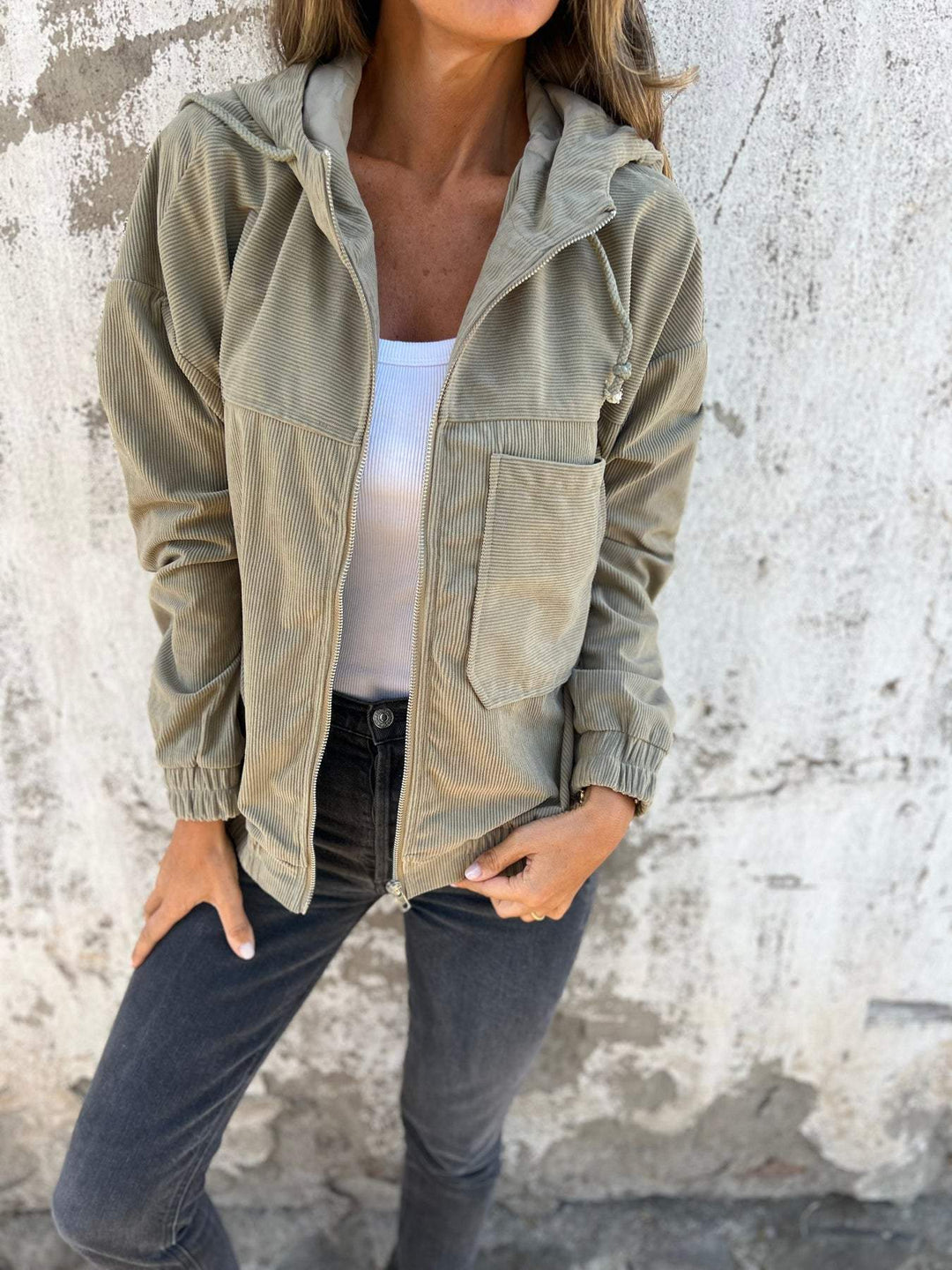 Casual Women's Hoodie with Hood and Zipper – Noemi-Beige-S-State of Style