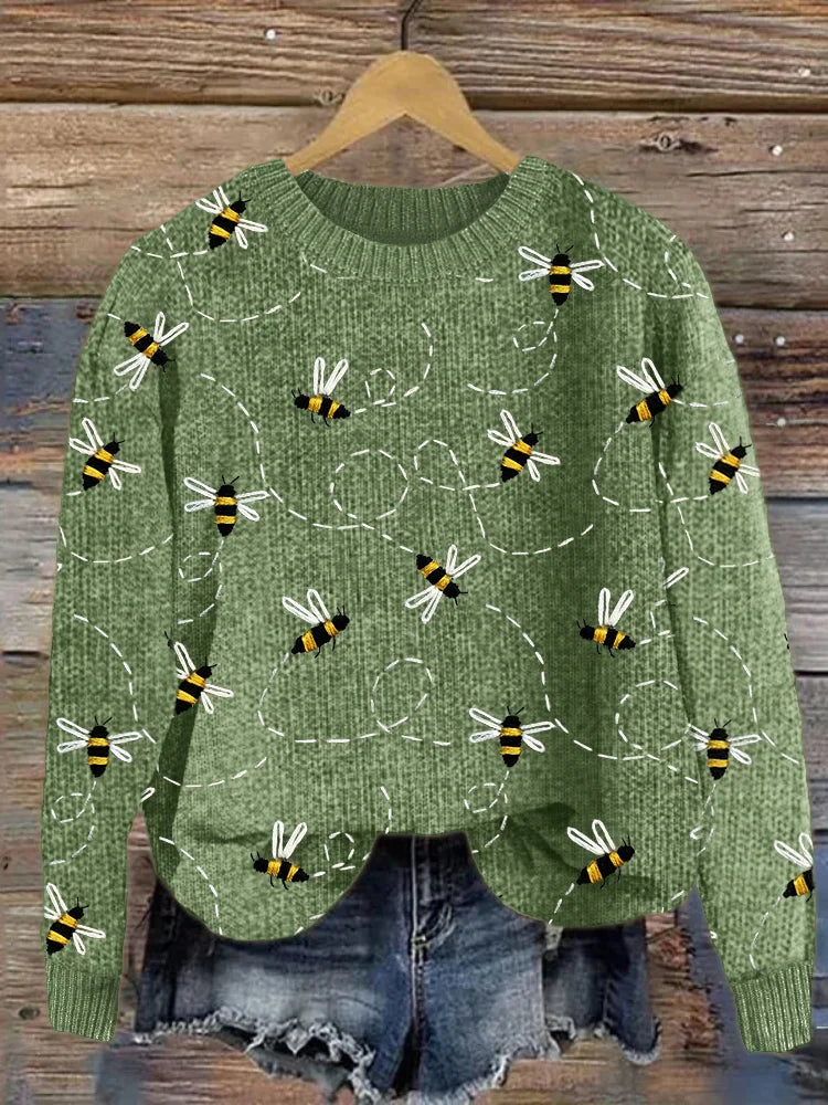 Charming Knitted Sweater with Bee Embroidery Pattern - Marlise-Green-S-State of Style