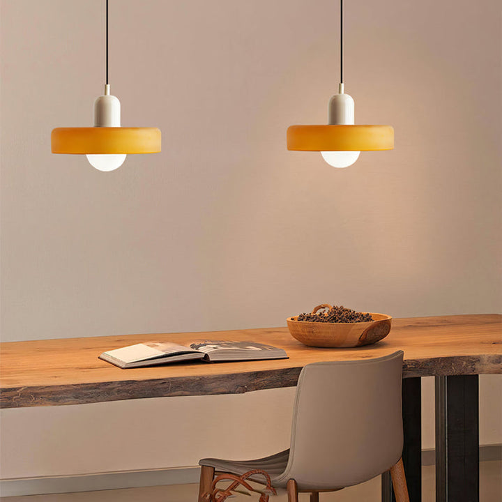 Coloured Glass Pendant Light – BauLume-25 x 18 cm-Green-Red-State of Style