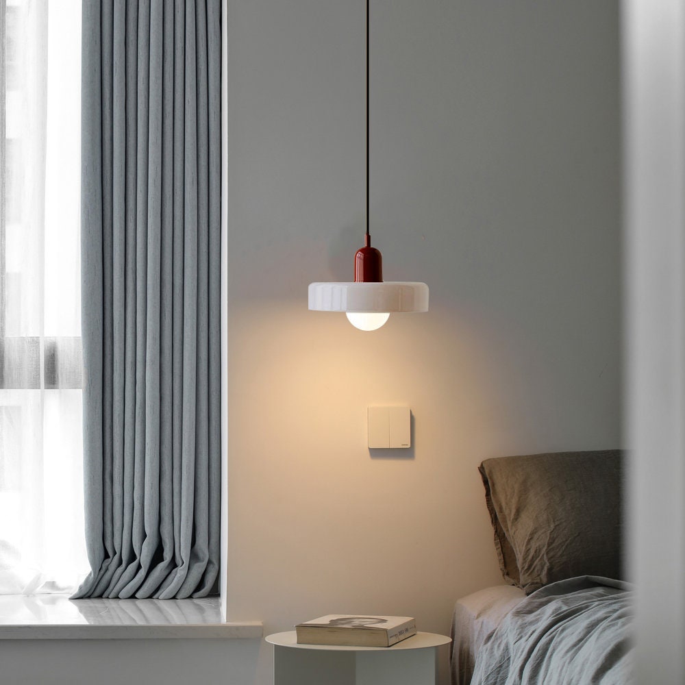 Coloured Glass Pendant Light – BauLume-25 x 18 cm-Green-Red-State of Style