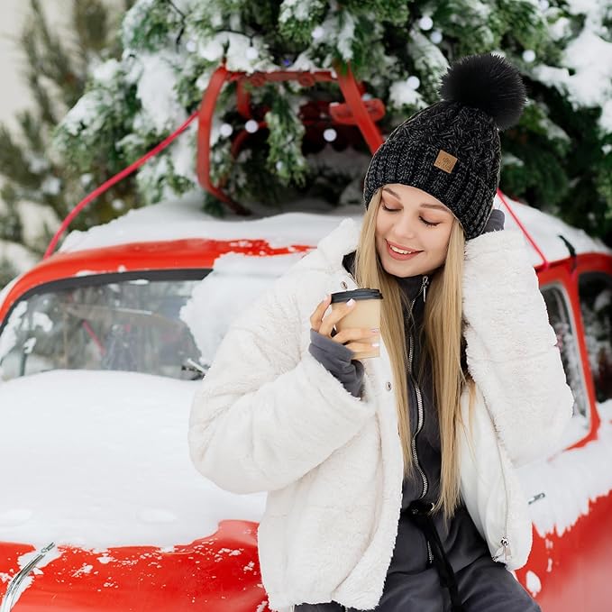 Comfortable Winter Pom Beanie - Yvonne-Beige-State of Style