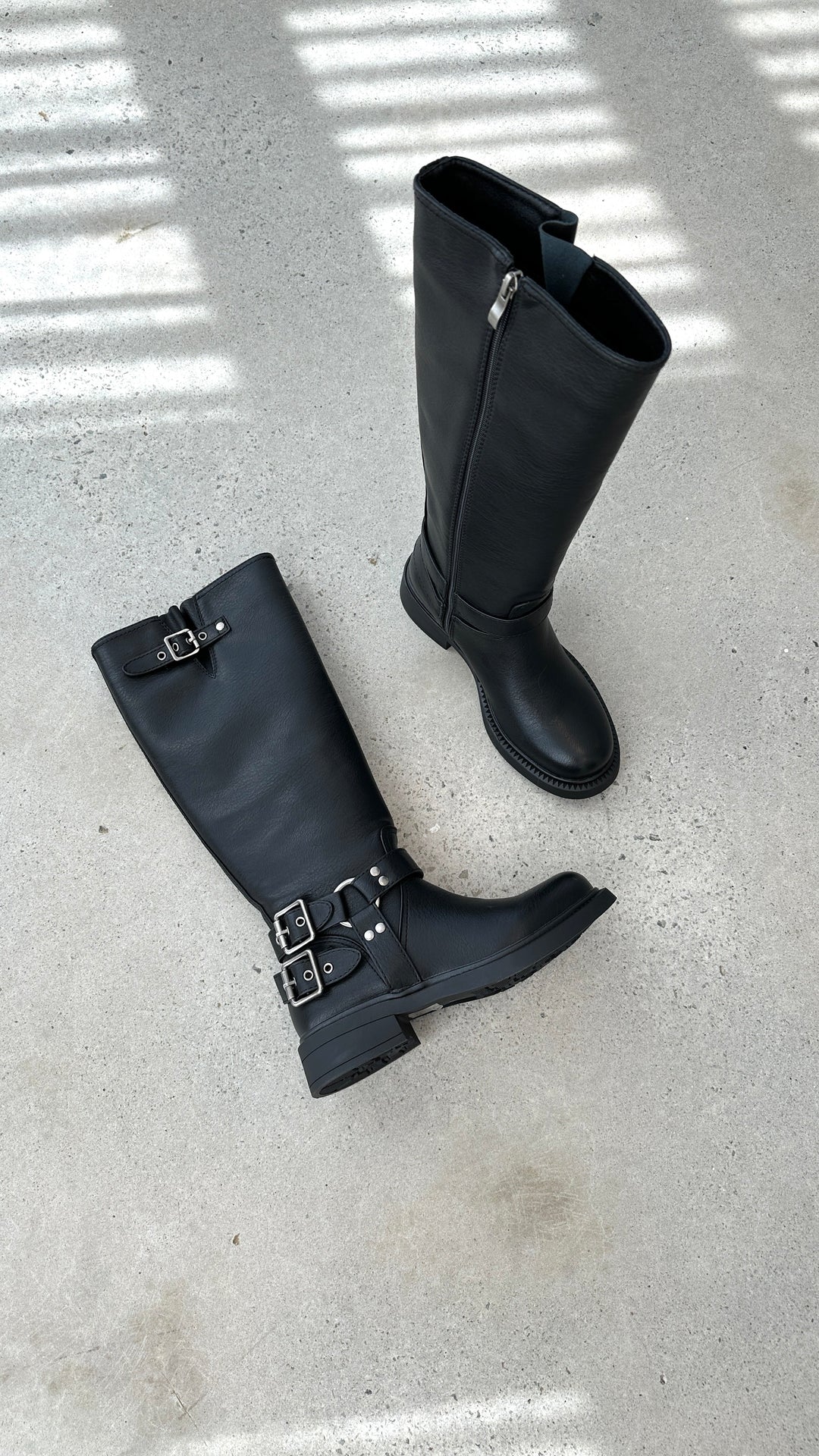 Cool Black Combat Boots - Aris-3-State of Style