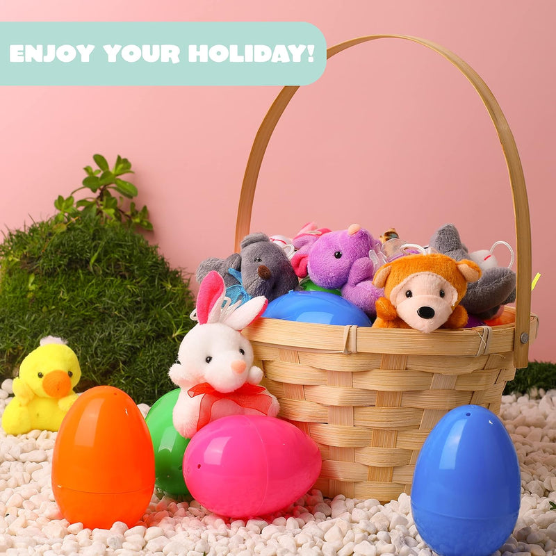 Plush Easter eggs containing mini animal toys for children – pack of 12 surprise eggs.