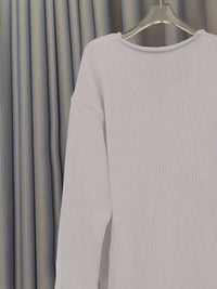 Ladies oversized jumper with V-neck & pattern – Alenia