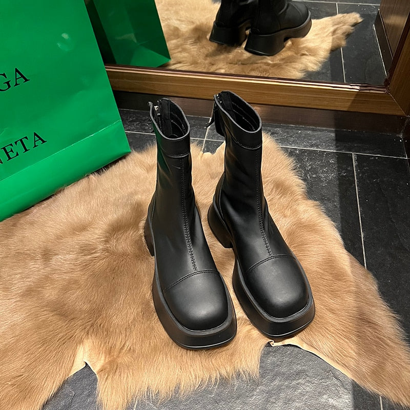 EefjesBoots | Women's High Platform Wide Toe Boots-Black-4.5-State of Style