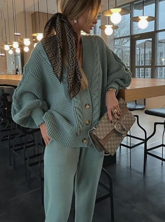 Elegant Two-Piece Winter Set | Nora Cardigan & Comfortable Pants-Dark Green-S-State of Style