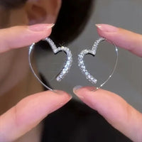 Eliana Zirkonia Heart Earrings-State of Style
