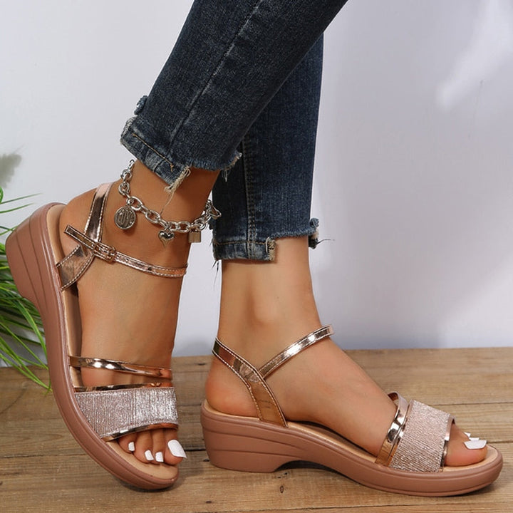 Eva - Orthopedische Glanzende Gouden Sandalen-Gouden-34-State of Style