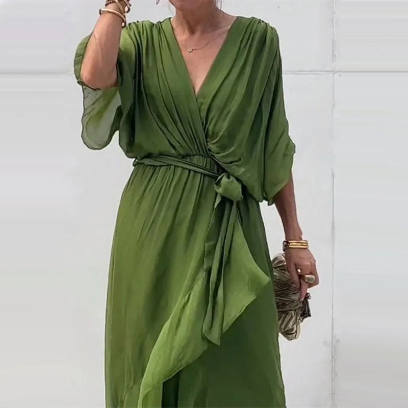 Fallaway Maxi Dress with V-Neck – Elara-Black-M-State of Style
