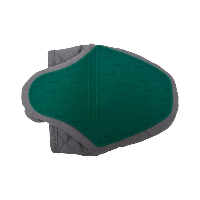 Fish-shaped Silicone Oven Mitt & Multifunctional Kitchen Helper - Finley-Green-State of Style
