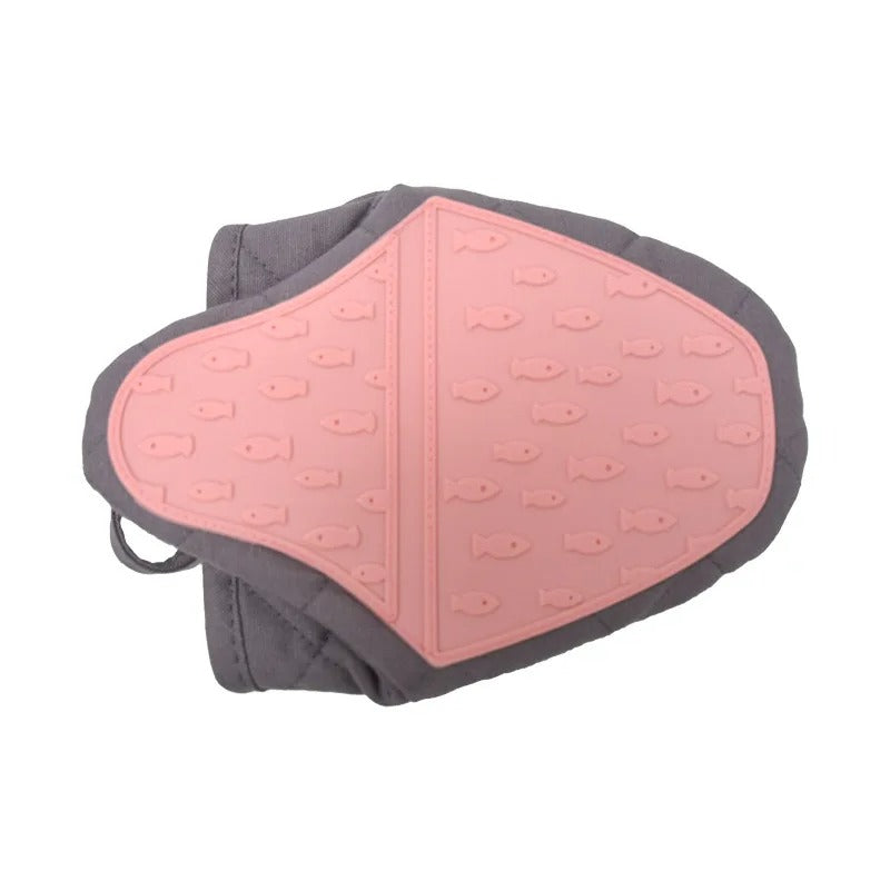 Fish-shaped Silicone Oven Mitt & Multifunctional Kitchen Helper - Finley-Pink-State of Style