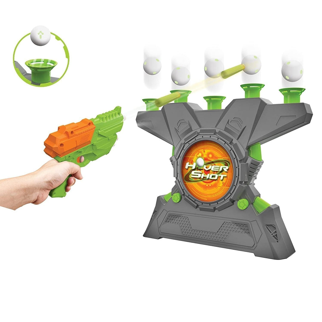 Water target game for children – shooting fun with floating targets