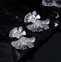 Floral Earrings in Gold and Silver – Liora-Silver-State of Style