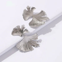 Floral Earrings in Gold and Silver – Liora-Silver-State of Style