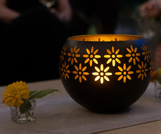 Flower Candle Lamp with Diffuser – Fleuris-State of Style