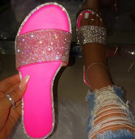 GlitterSlippers | Cozy, Stylish & Comfortable-Black-4.5-State of Style
