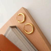Golden Hoop Earrings - Aurélie-State of Style