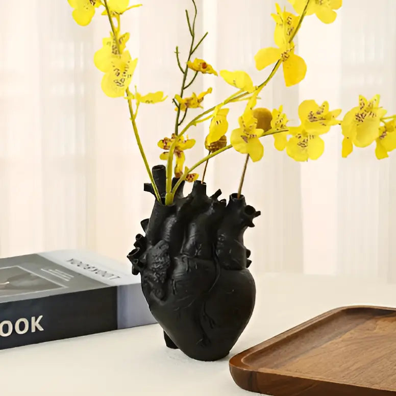 Greek Inspired Heart-Shaped Vase - Elena-Black-State of Style