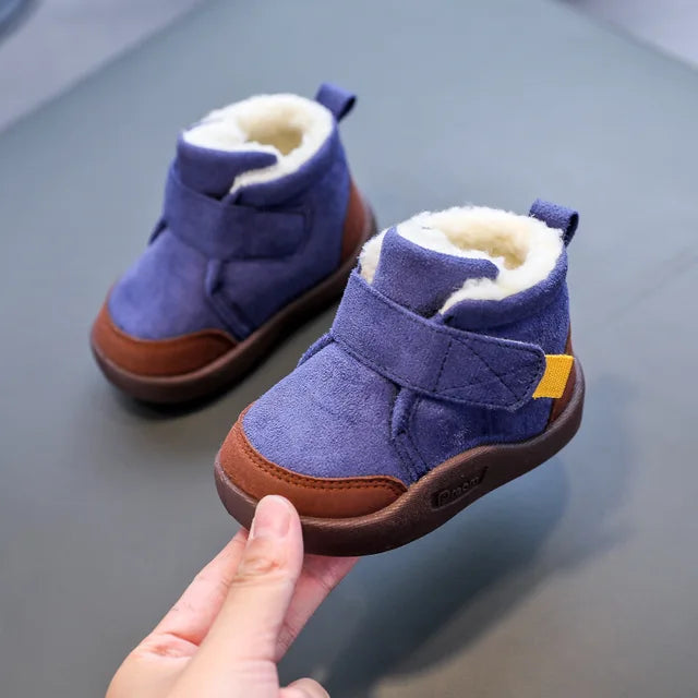 Padded winter boots for children with Velcro – FrostPace (Buy one, get one free) – Winter Magic Edition