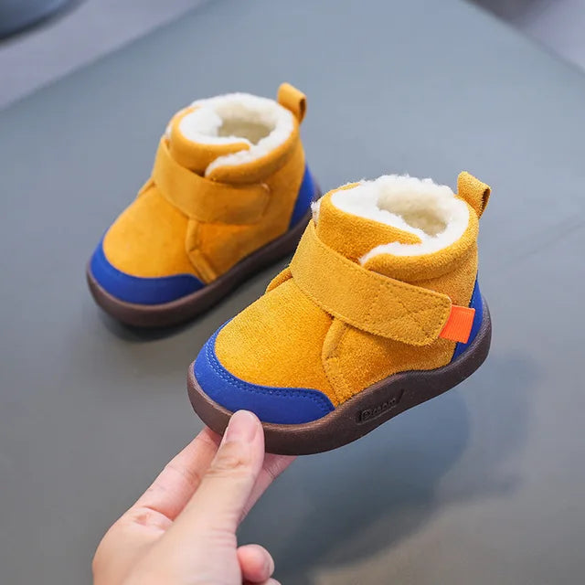 Padded winter boots for children with Velcro – FrostPace (Buy one, get one free) – Winter Magic Edition