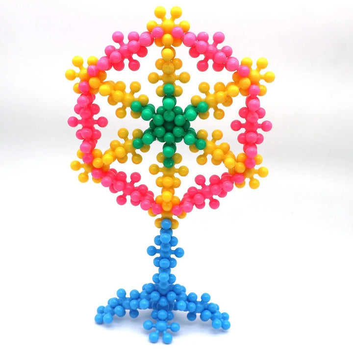 Creative snowflake building blocks for children – promotes imagination and motor skills