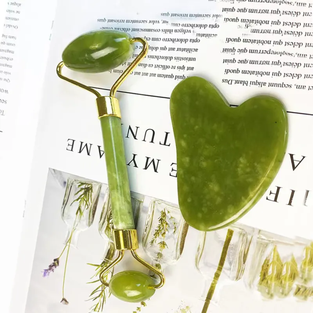 Instant Glow Gua Sha & Jade Roller Set-Green-State of Style