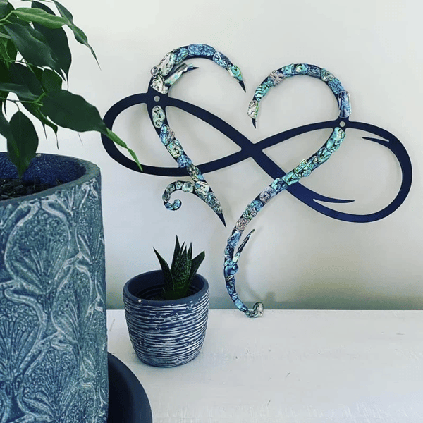 Iron Wall Decoration with Infinite Heart - InfiniteHeart-Black-20 x 25 cm-State of Style