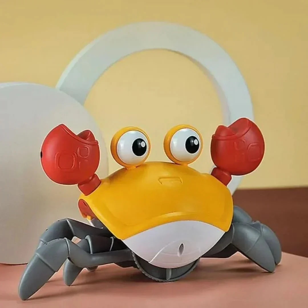 Interactive crawling toy with movement and music - Scratchy Crab