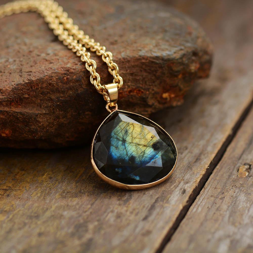 Labradorite Aura Necklace - Selene-State of Style