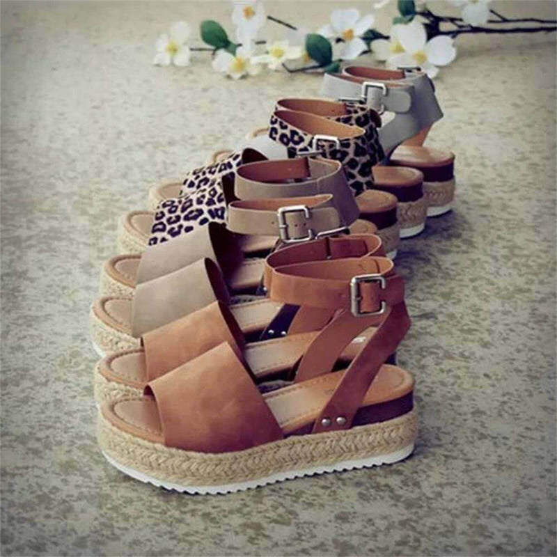 Ladies' wedge espadrille sandals with strap - Livia-Black-3-State of Style