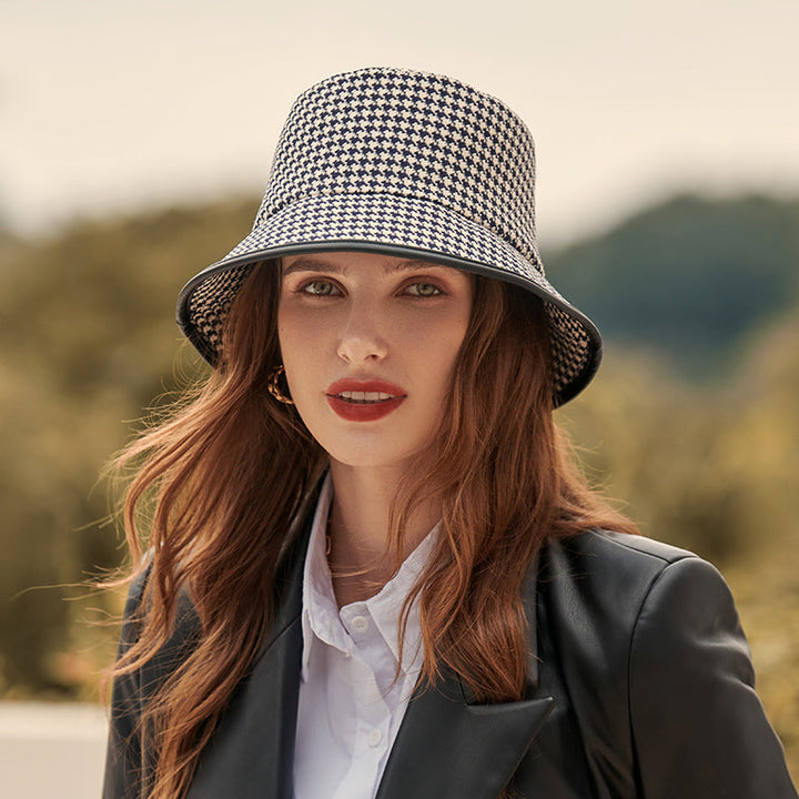 Light women's bucket hat made of fabric for summer – Lindsay-Black-One size fits all-State of Style