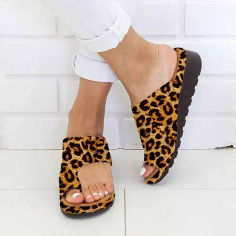 Luna - Orthopedische Zilveren Slippers-Luipaard-35-State of Style
