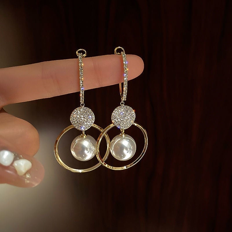 Luxe Earrings with Silver and Pearls - Isadora-State of Style