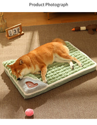 LUXE WINTER DOG MAT - WARM FLEECE SOFA FOR SMALL AND MEDIUM DOGS-Chocolate-State of Style