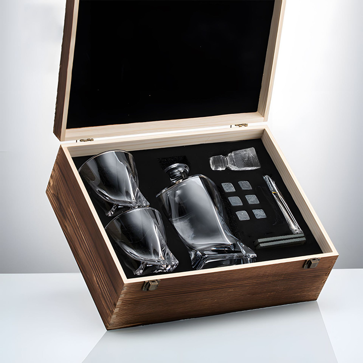 Luxury Crystal Whiskey Carafe and Glass Set - WhiskeyWave-State of Style