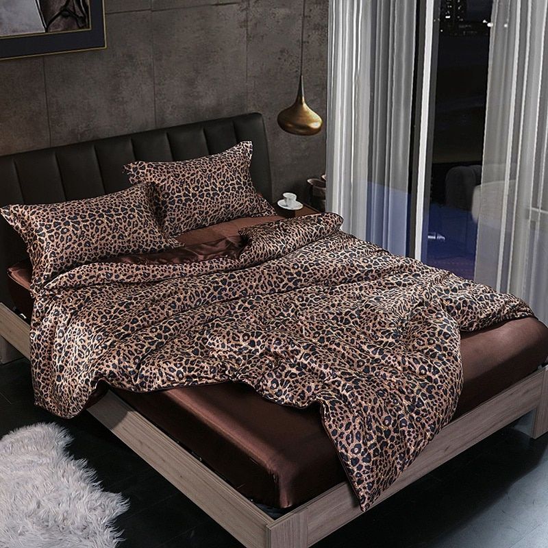 Luxury Silk/Satin Bedding Set (4-Piece) - SilkSleep-150cm Fitted Sheet + Duvet 200x230cm + 2 Pillowcases-Leopard-State of Style