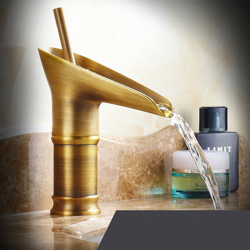 Luxury Waterfall Basin Tap - CascadeFlow-Antique short-State of Style