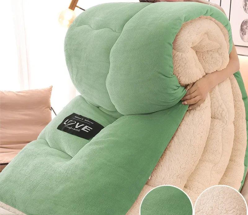 Luxury Winter Duvet with Double Flannel Fleece - FrostGuard-Green-100x150cm-State of Style
