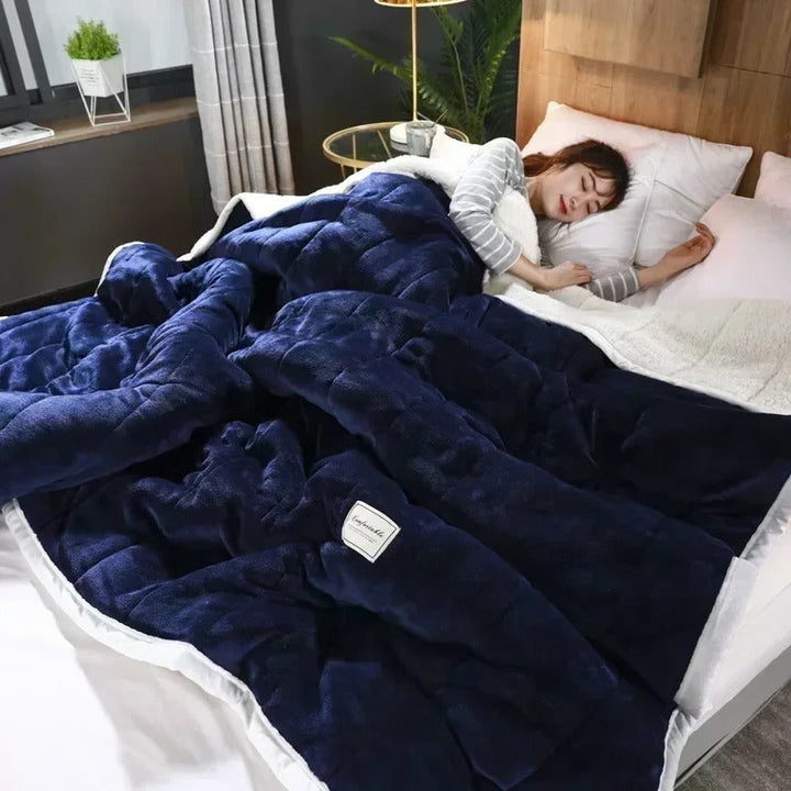 Warm flannel coral fleece blanket for autumn & winter – CosyBlanket