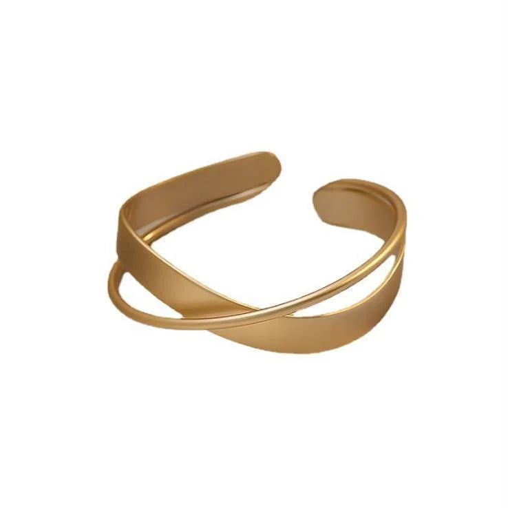 Mat Gold Infinity Bracelet - Elisa-State of Style