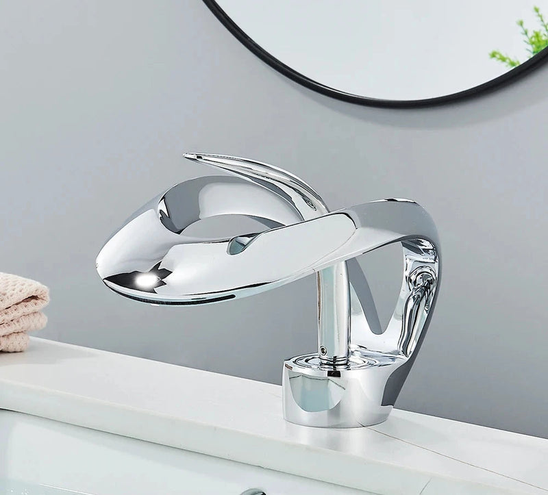 Messing Basin Mixer Tap with Waterfall Spout - Flowarc-Chromium-State of Style