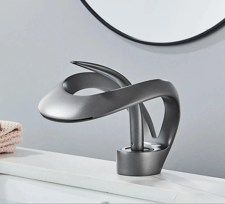 Messing Basin Mixer Tap with Waterfall Spout - Flowarc-Matte Black-State of Style