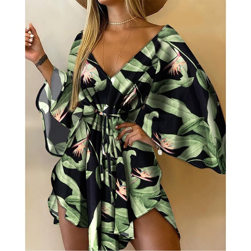 Mini dress with Batwing Sleeves – Marit-XS-State of Style