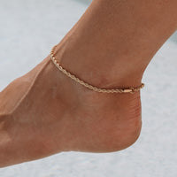 Minimalist and Stylish Women's Anklet - Lisa-Gold-State of Style
